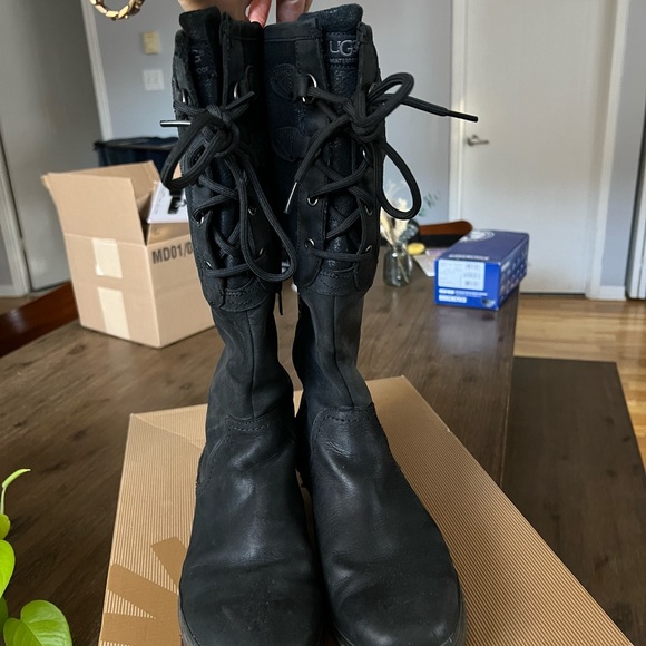 Ugg Elsa Black Winter Boots - Picture 2 of 8